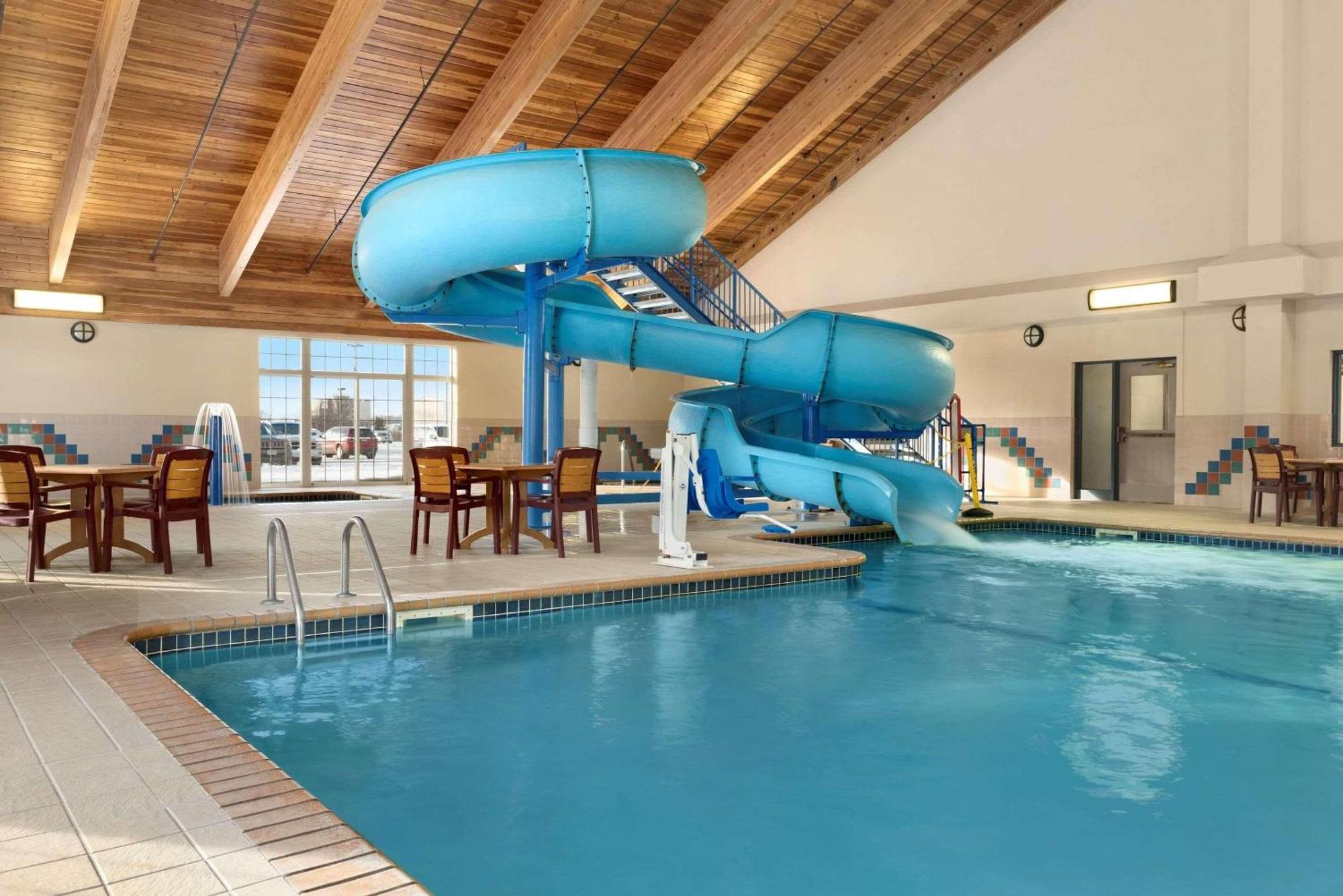 Country Inn & Suites By Radisson, Duluth North, Mn Экстерьер фото